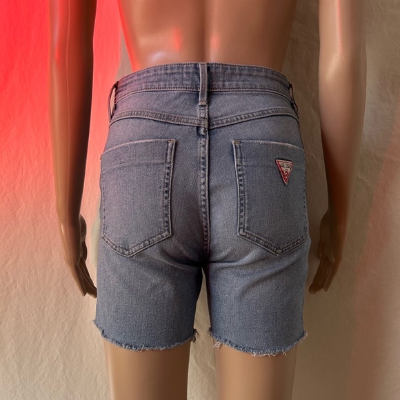 GUESS Capri Shorts - Picture 1 of 3